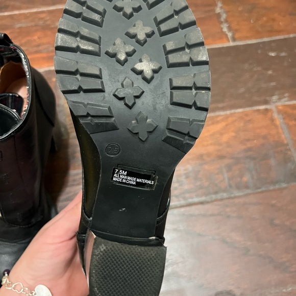 Mojo Moxy Black Heeled Boots - Picture 7 of 7